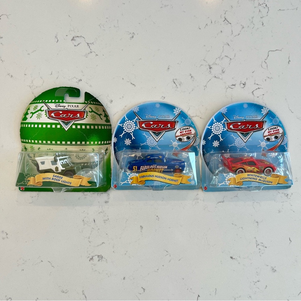 Disney Pixar Cars Holiday Bundle Diecast Car